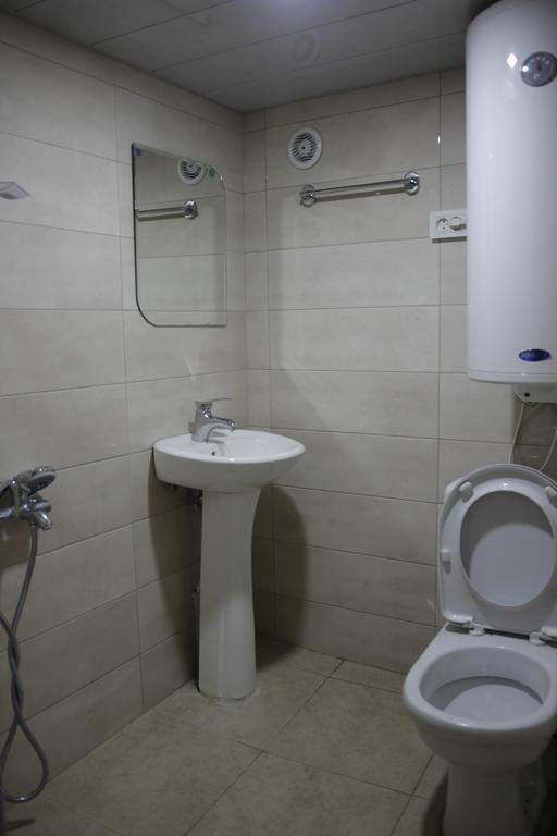 Guest House Chuta In Lagami Mestia Buitenkant foto